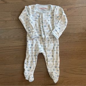 Magnetic Me Airplanes organic cotton magnetic parent favorite footie 0-3 months
